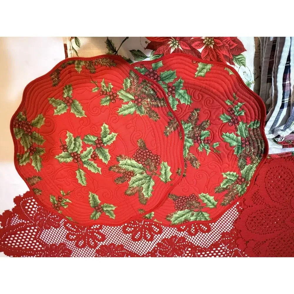 Complete Christmas Table Linen Lot Williams Sonoma, Placemats, Runner Tablecloth